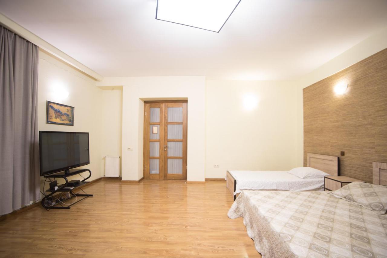 Terrace House Tbilisi Hotel Eksteriør billede