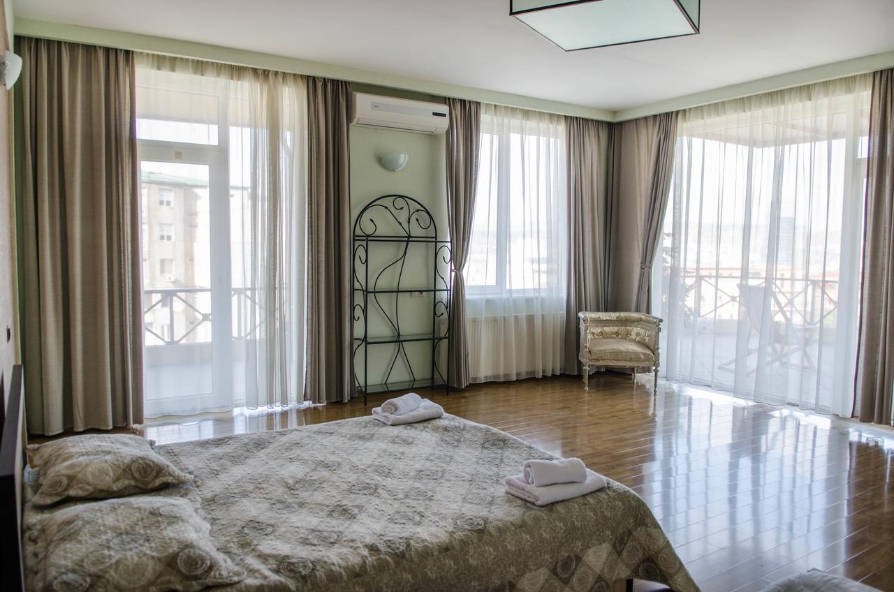 Terrace House Tbilisi Hotel Eksteriør billede